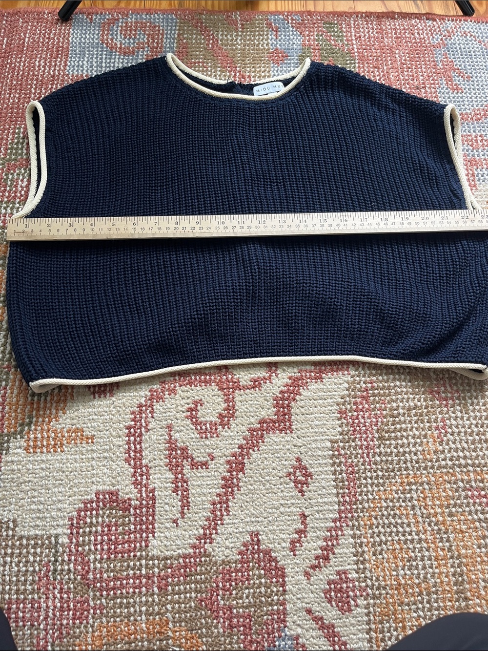 Miou Muse Navy Blue Cropped Knit Sleeveless Top Size M Cream Trim - Picture 3 of 6